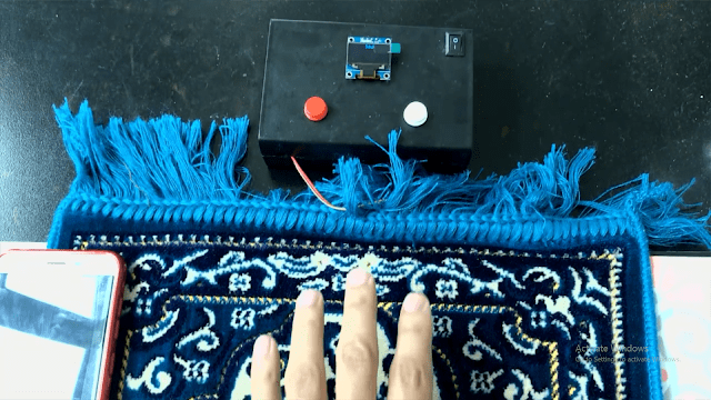 Ingenious Prayer Mat With Smart Rakaah Notification Device